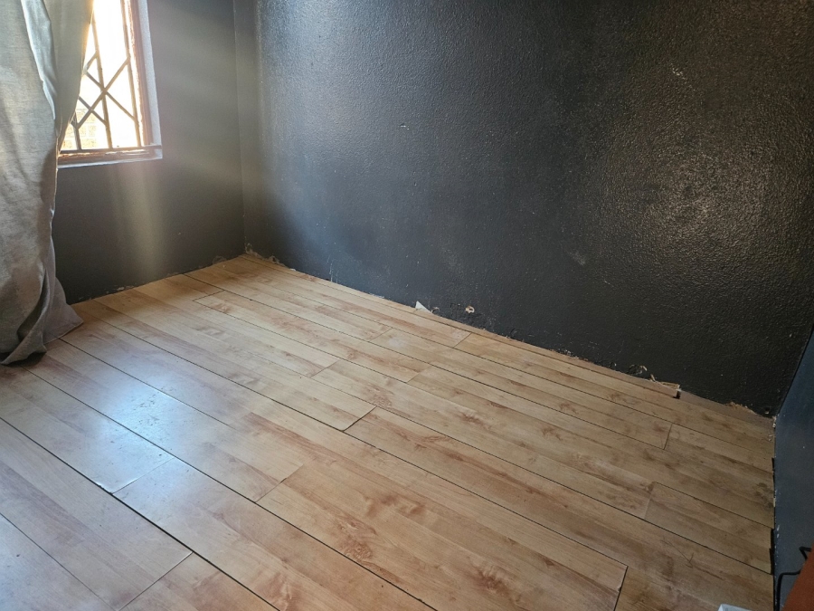 2 Bedroom Property for Sale in Chief A. Luthuli Park Gauteng