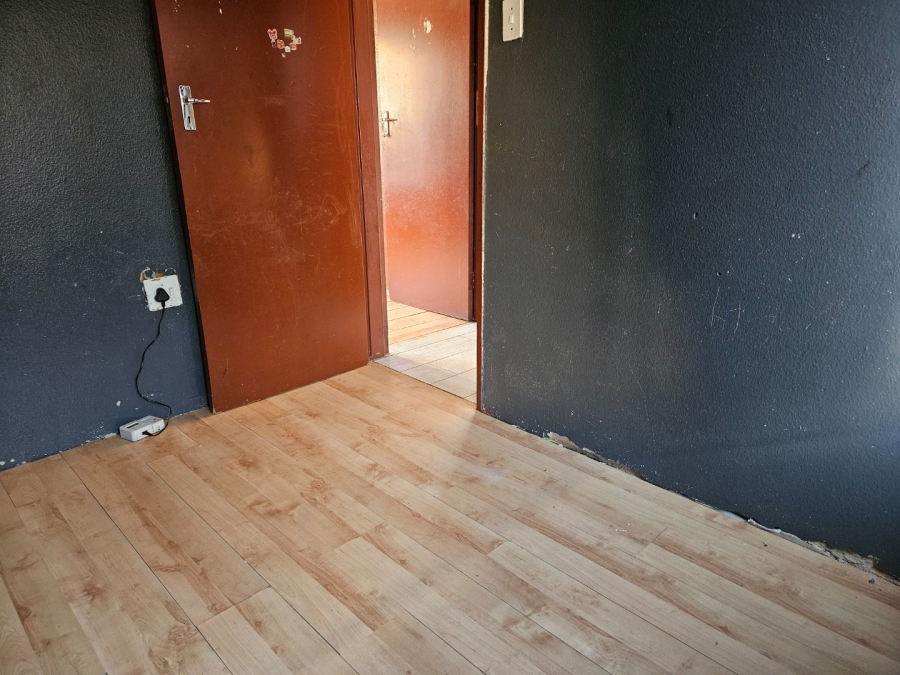 2 Bedroom Property for Sale in Chief A. Luthuli Park Gauteng
