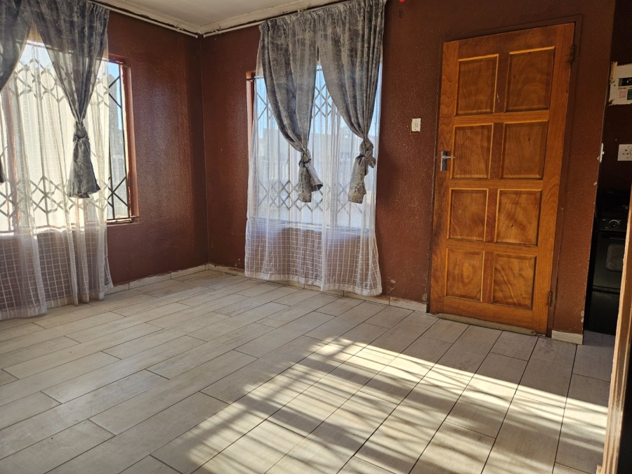 2 Bedroom Property for Sale in Chief A. Luthuli Park Gauteng