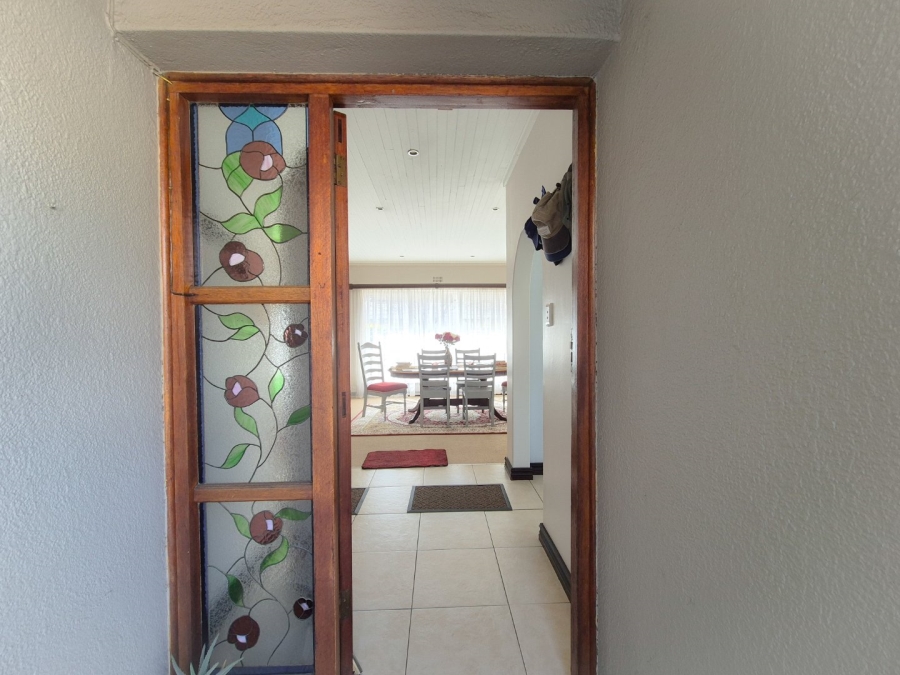 3 Bedroom Property for Sale in Vanderbijlpark SE 2 Gauteng