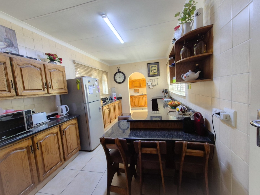 3 Bedroom Property for Sale in Vanderbijlpark SE 2 Gauteng