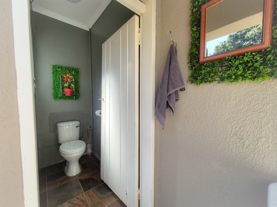 3 Bedroom Property for Sale in Vanderbijlpark SE 2 Gauteng