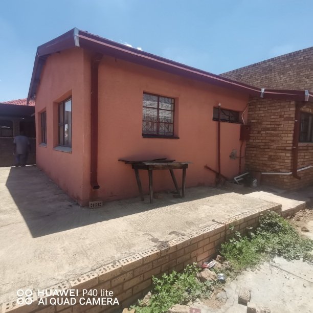 5 Bedroom Property for Sale in Soshanguve H Gauteng