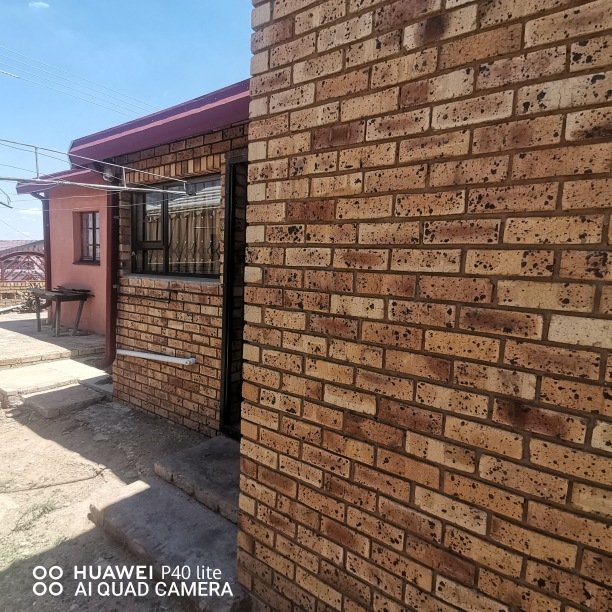 5 Bedroom Property for Sale in Soshanguve H Gauteng