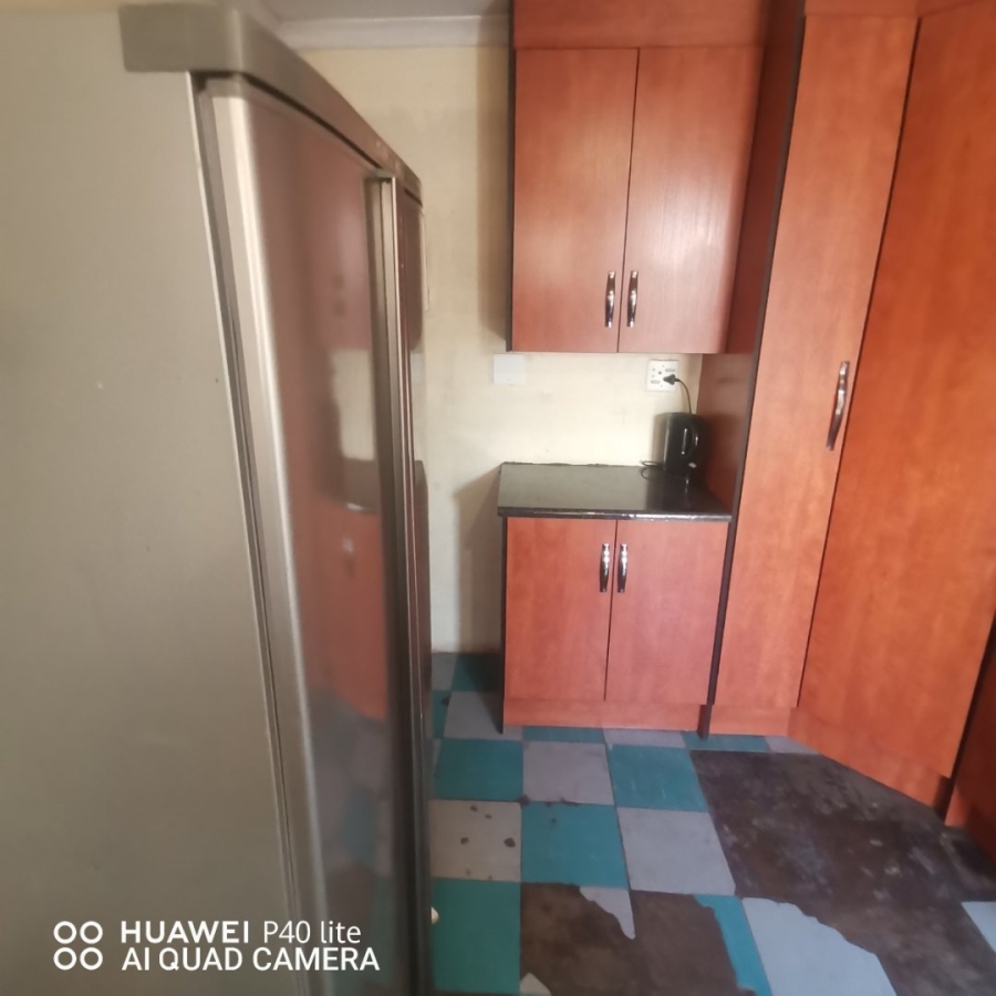 5 Bedroom Property for Sale in Soshanguve H Gauteng