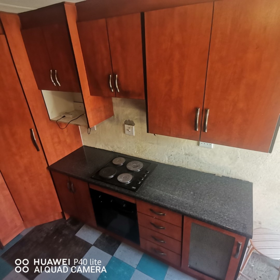 5 Bedroom Property for Sale in Soshanguve H Gauteng