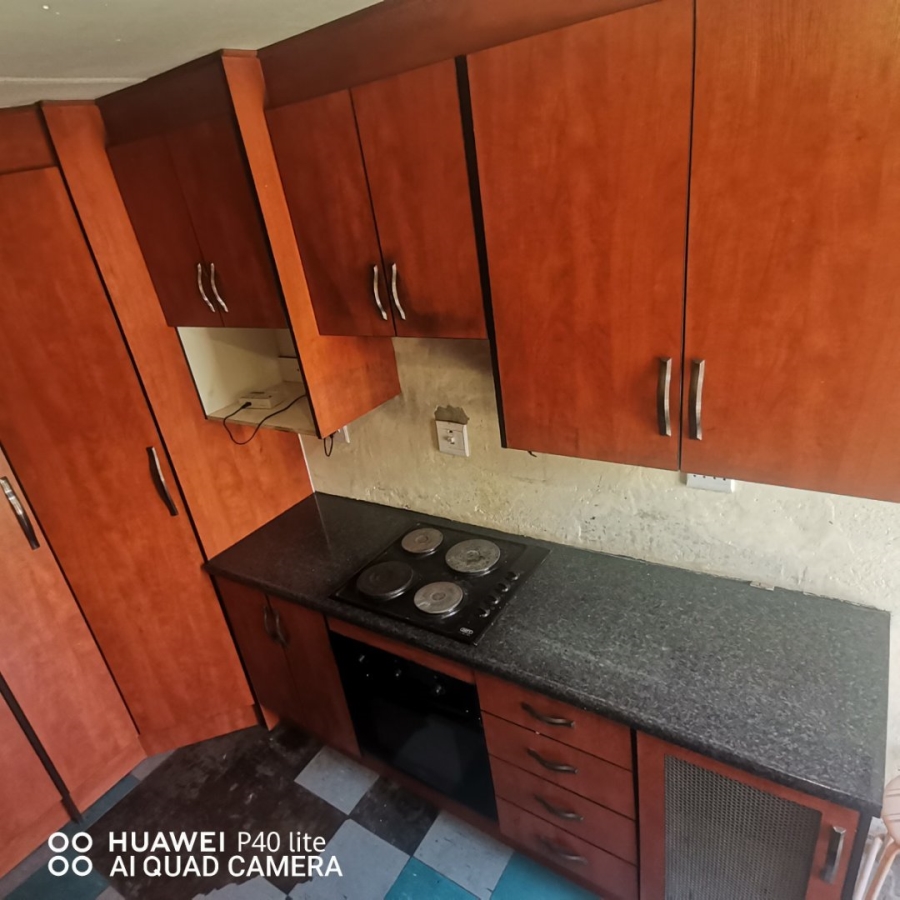5 Bedroom Property for Sale in Soshanguve H Gauteng