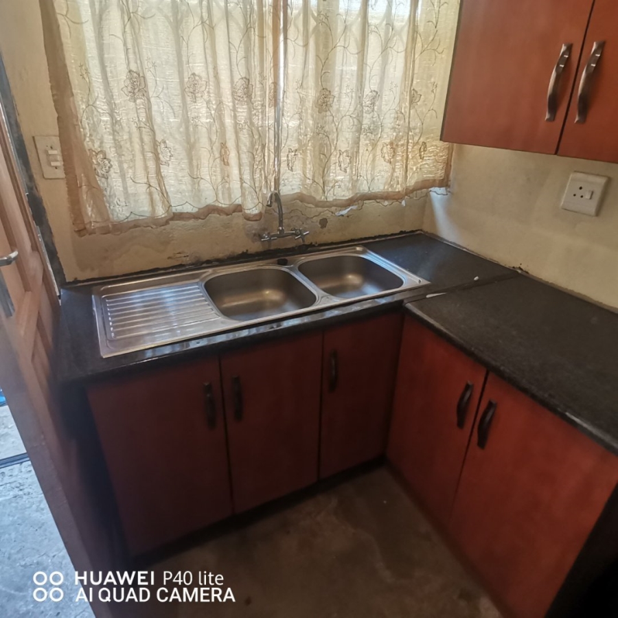 5 Bedroom Property for Sale in Soshanguve H Gauteng