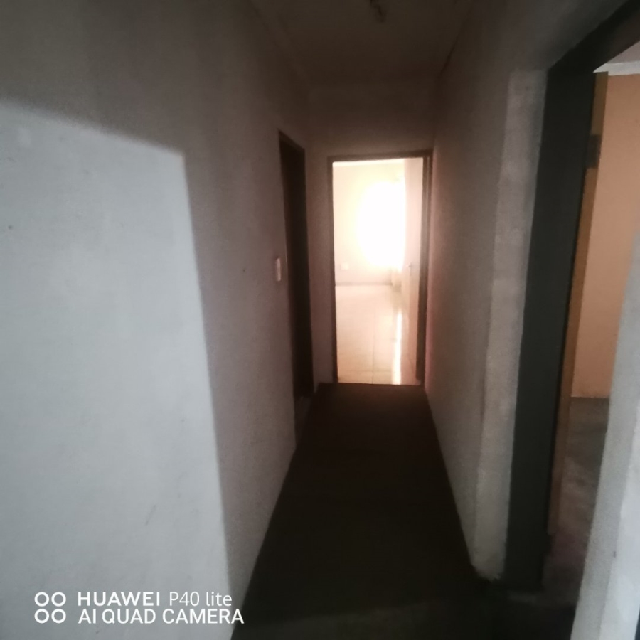 5 Bedroom Property for Sale in Soshanguve H Gauteng