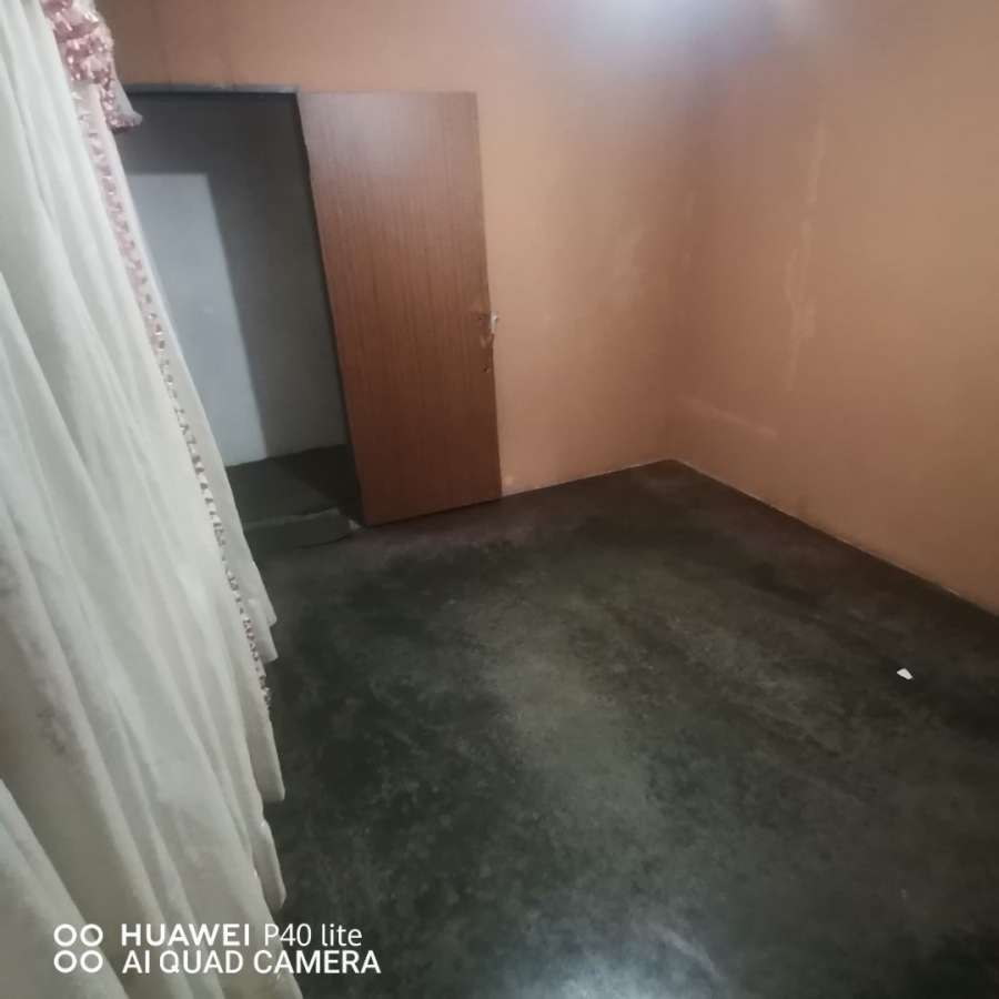 5 Bedroom Property for Sale in Soshanguve H Gauteng