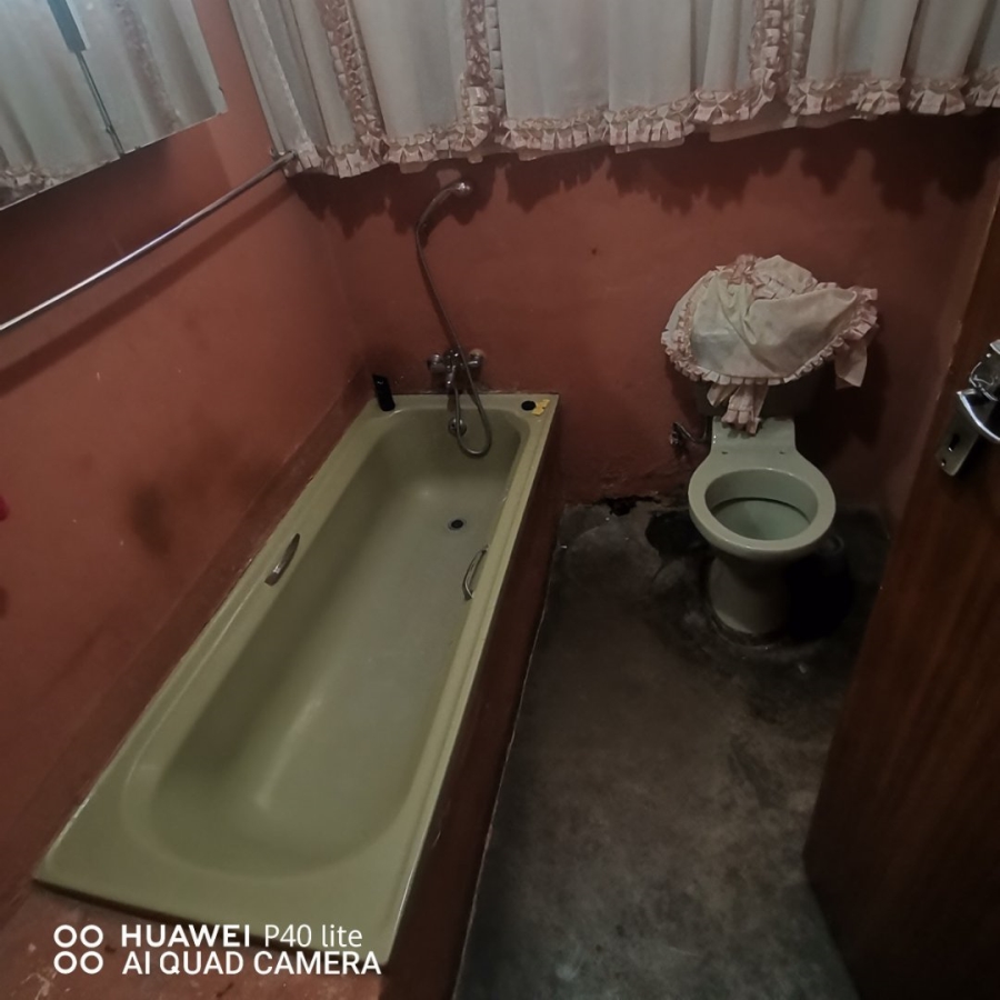 5 Bedroom Property for Sale in Soshanguve H Gauteng