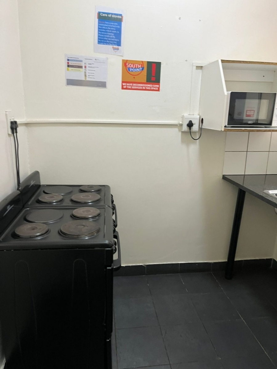 1 Bedroom Property for Sale in Braamfontein Gauteng