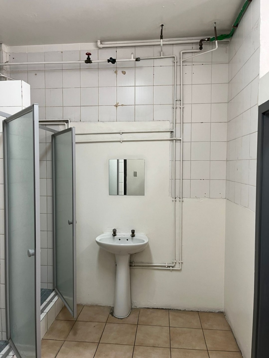 1 Bedroom Property for Sale in Braamfontein Gauteng