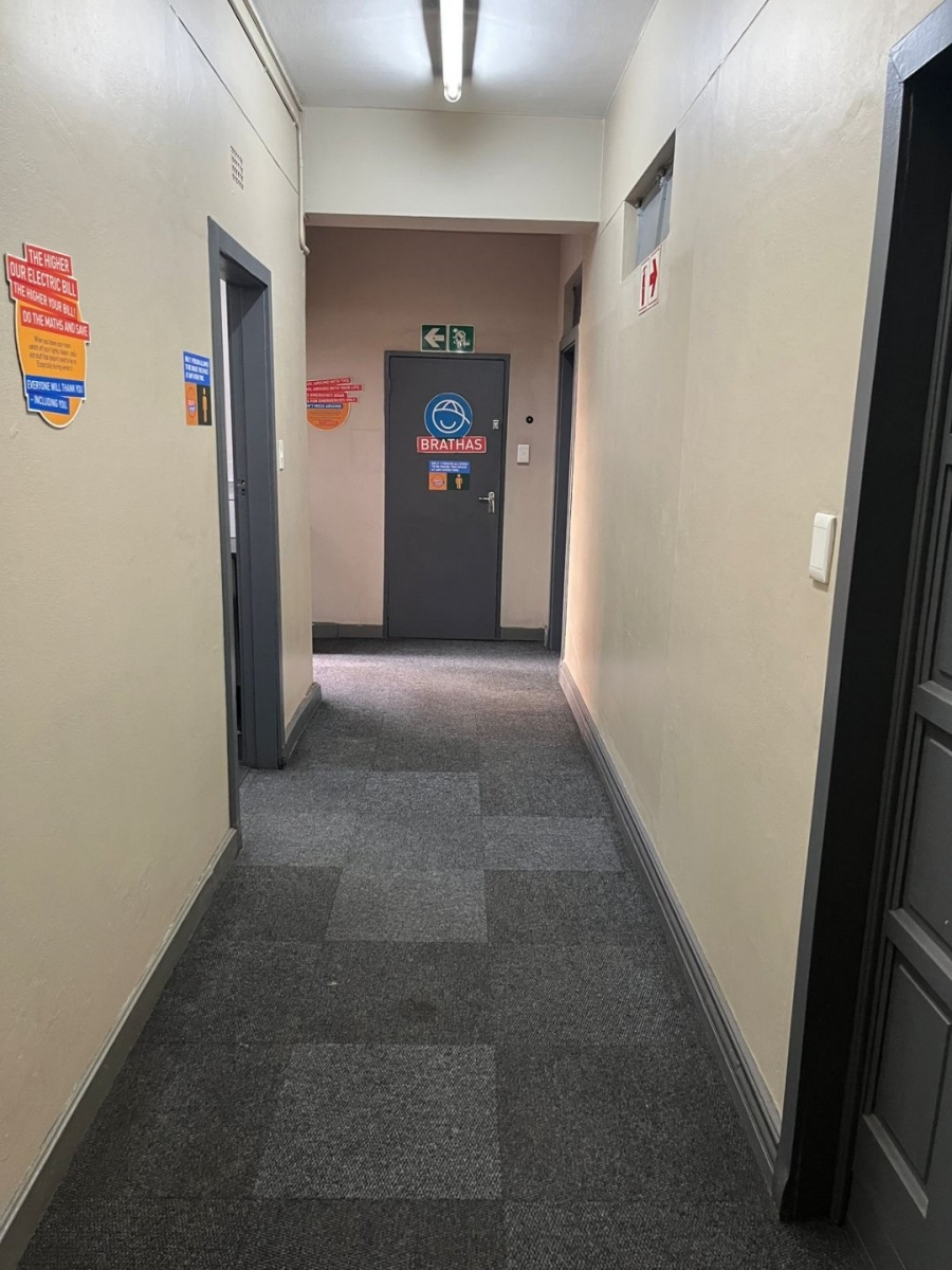 1 Bedroom Property for Sale in Braamfontein Gauteng