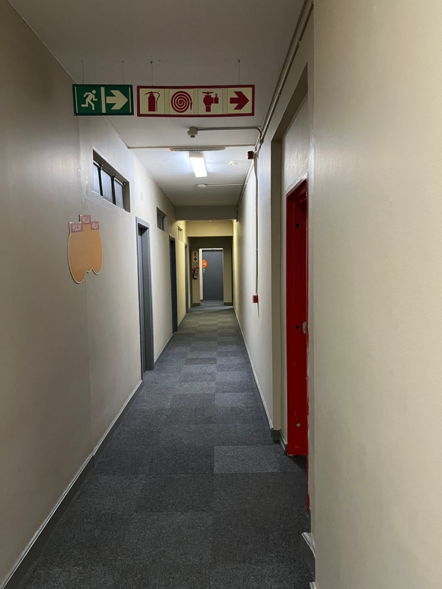 1 Bedroom Property for Sale in Braamfontein Gauteng