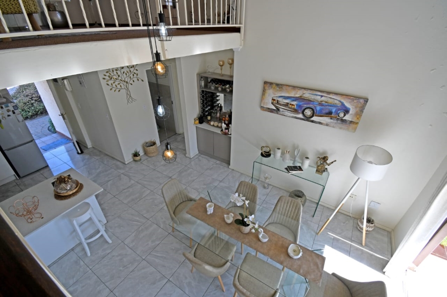 2 Bedroom Property for Sale in Broadacres Gauteng