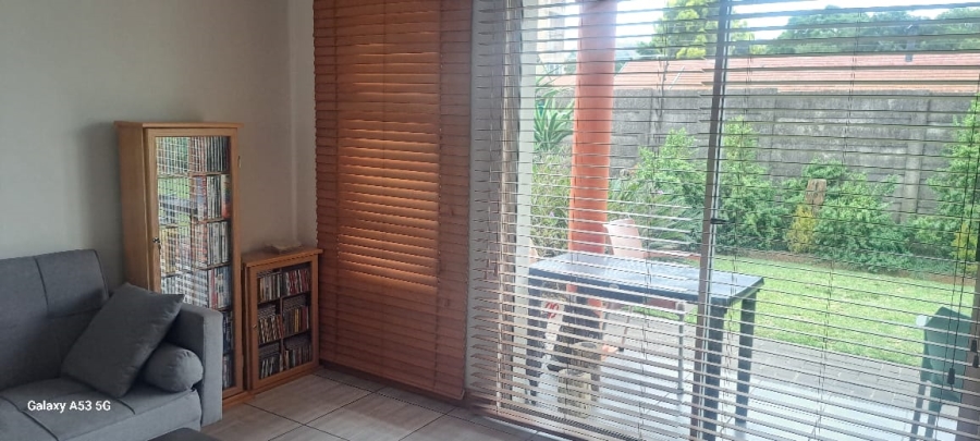 7 Bedroom Property for Sale in Waverley Gauteng