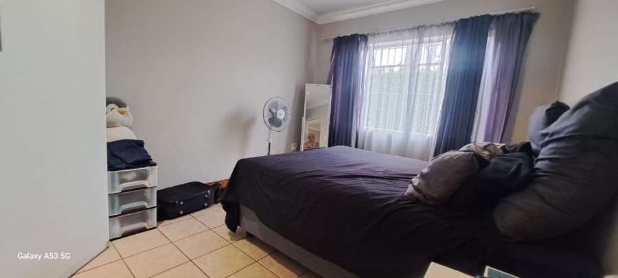 7 Bedroom Property for Sale in Waverley Gauteng