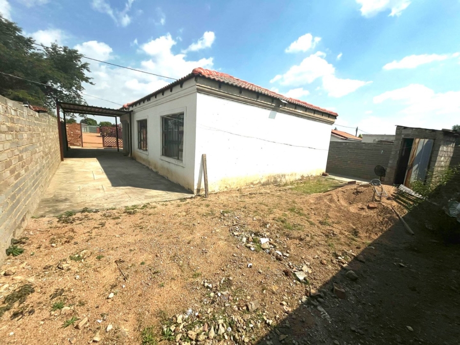 3 Bedroom Property for Sale in Soshanguve V Gauteng