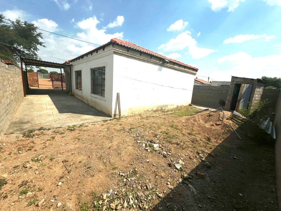3 Bedroom Property for Sale in Soshanguve V Gauteng