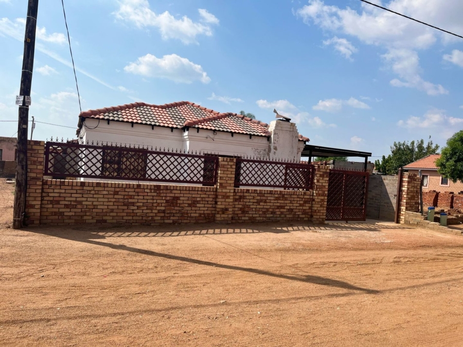 3 Bedroom Property for Sale in Soshanguve V Gauteng