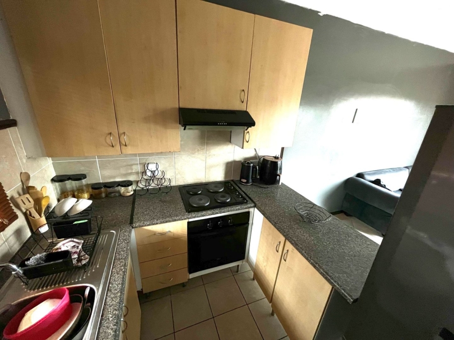 1 Bedroom Property for Sale in The Orchards Gauteng