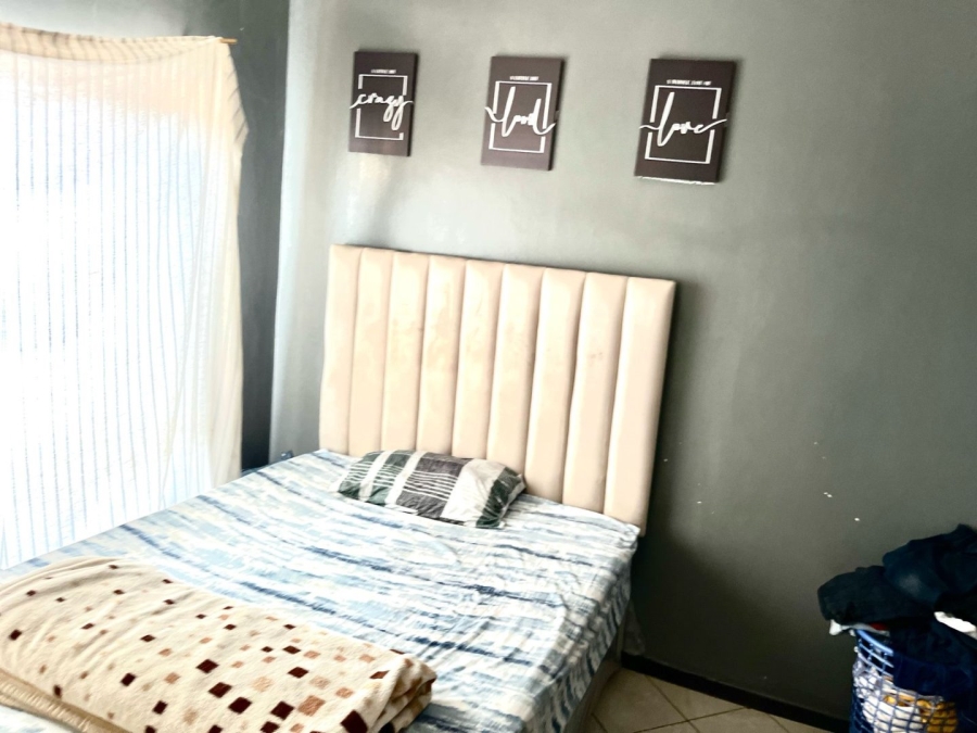 1 Bedroom Property for Sale in The Orchards Gauteng