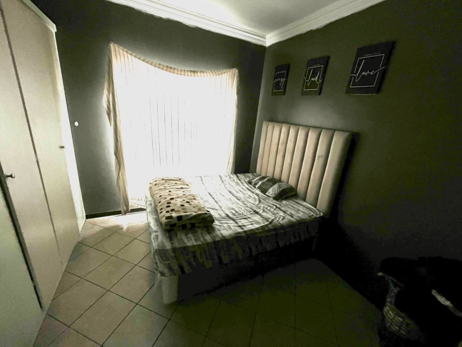 1 Bedroom Property for Sale in The Orchards Gauteng