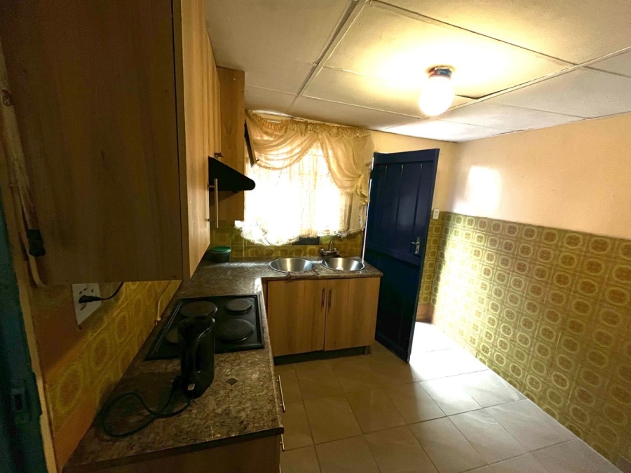 5 Bedroom Property for Sale in Soshanguve H Gauteng