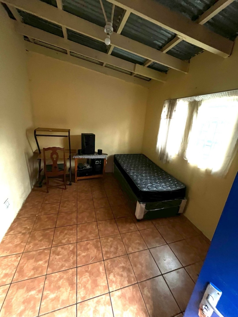 5 Bedroom Property for Sale in Soshanguve H Gauteng