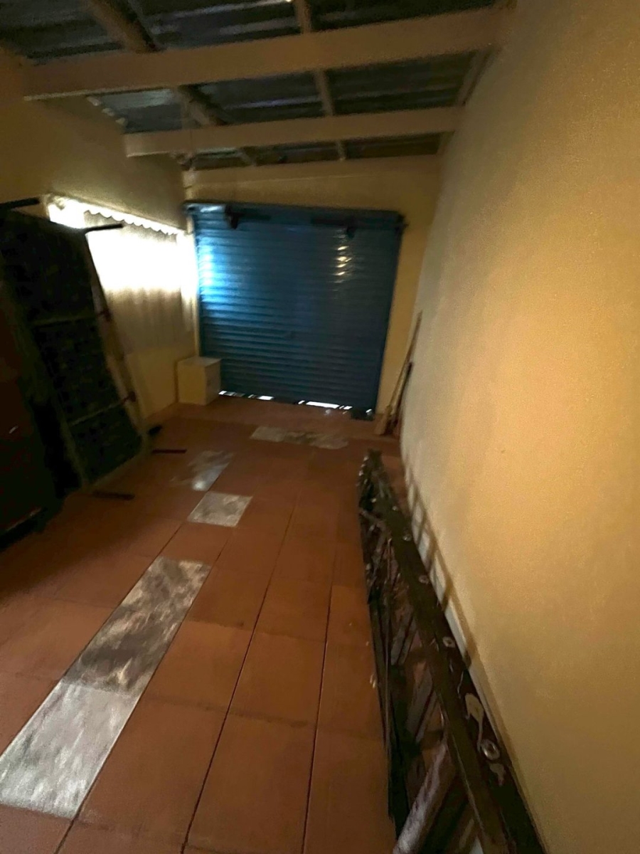 5 Bedroom Property for Sale in Soshanguve H Gauteng