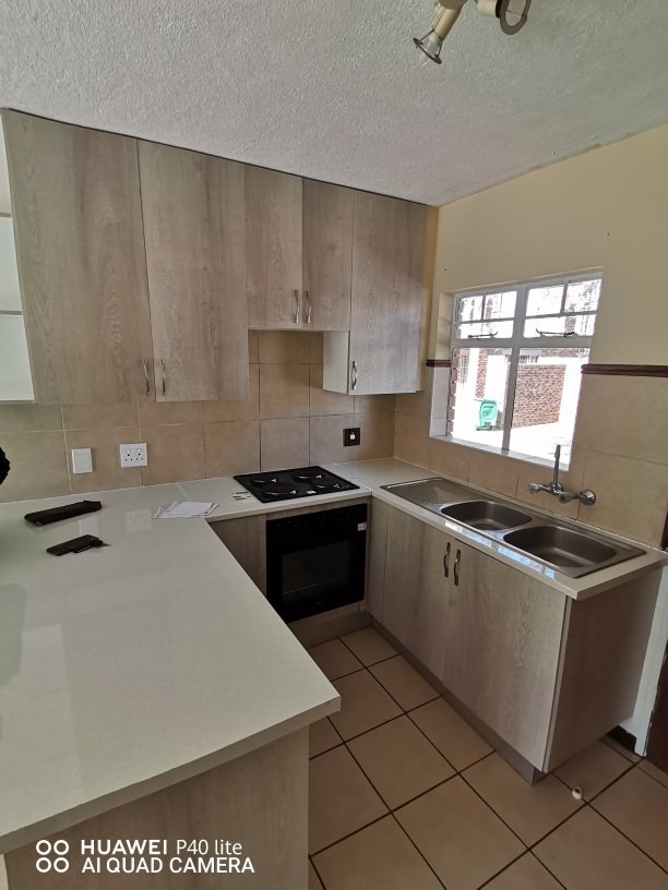 2 Bedroom Property for Sale in Karenpark Gauteng