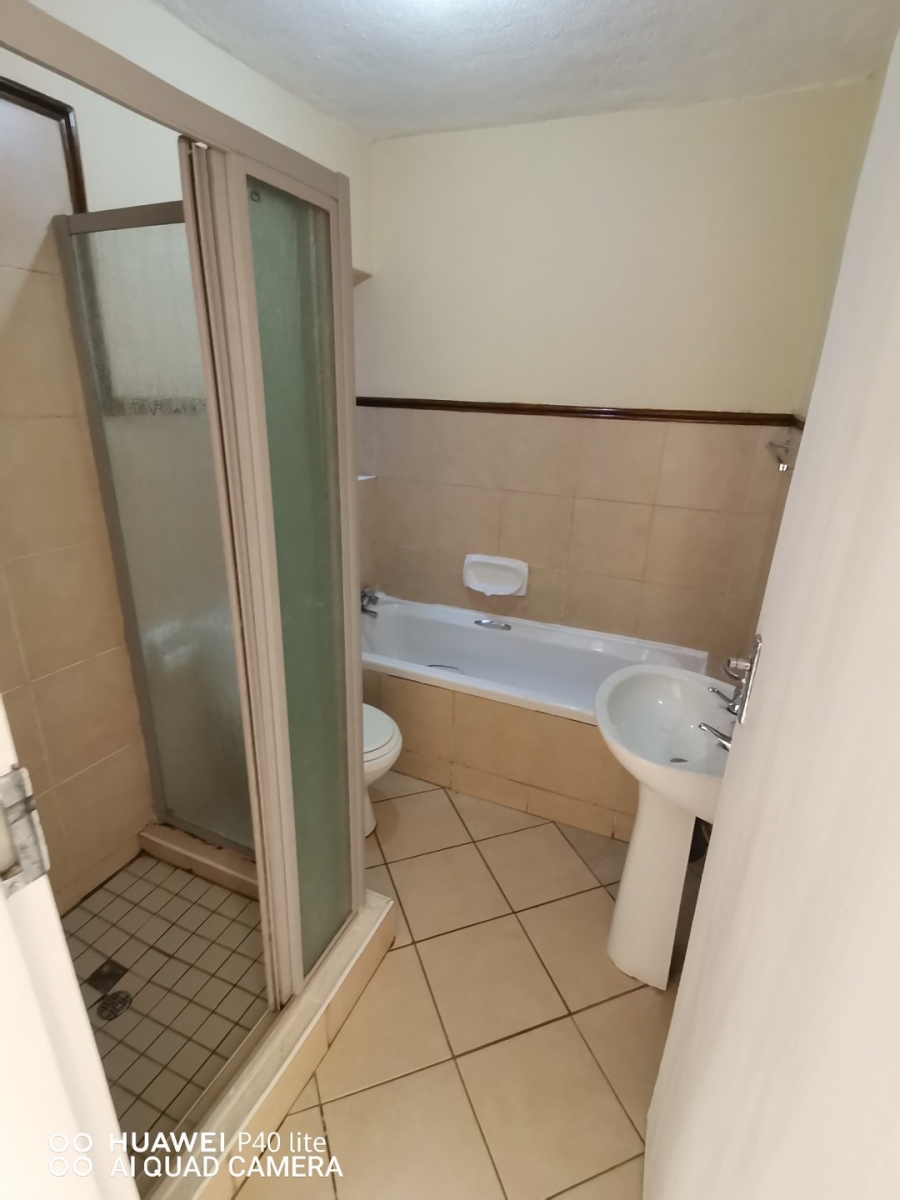 2 Bedroom Property for Sale in Karenpark Gauteng