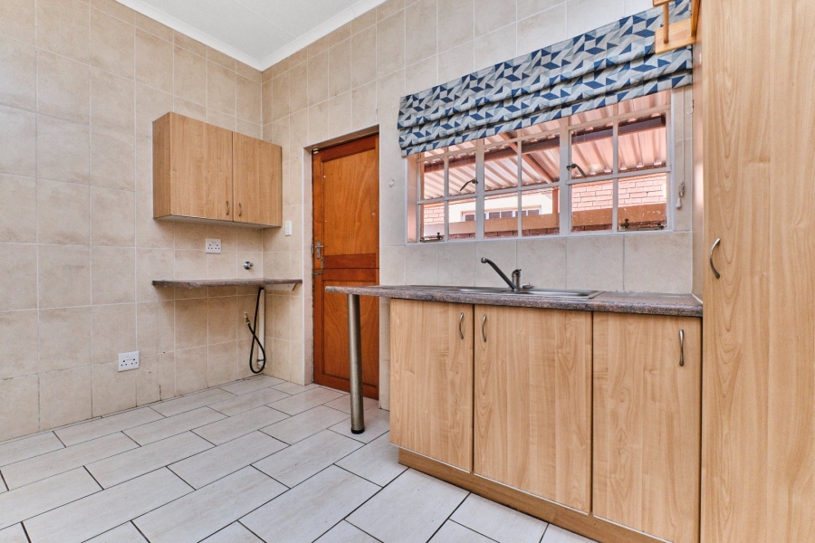 2 Bedroom Property for Sale in Honeydew Gauteng
