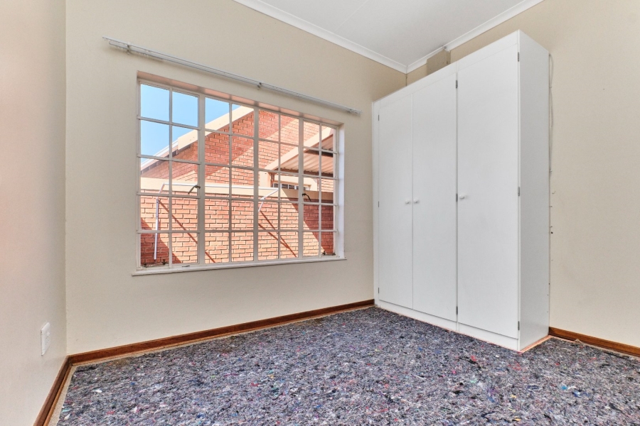 2 Bedroom Property for Sale in Honeydew Gauteng