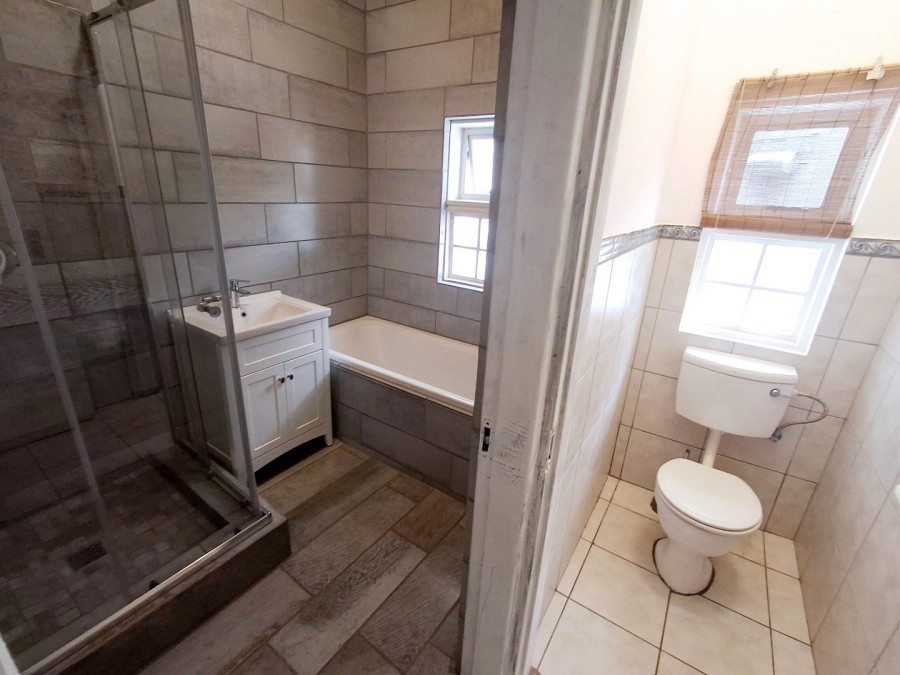 4 Bedroom Property for Sale in Marlbank Gauteng