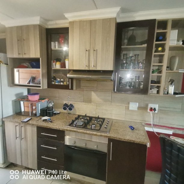 2 Bedroom Property for Sale in Pretoria North Gauteng