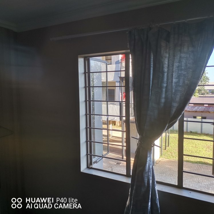 2 Bedroom Property for Sale in Pretoria North Gauteng