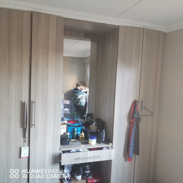 2 Bedroom Property for Sale in Pretoria North Gauteng
