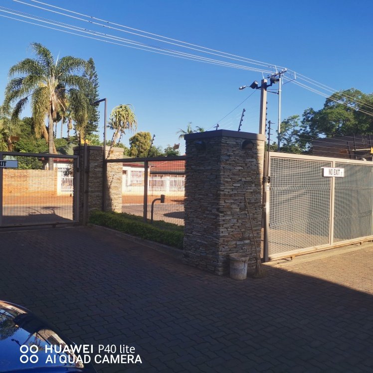 2 Bedroom Property for Sale in Pretoria North Gauteng