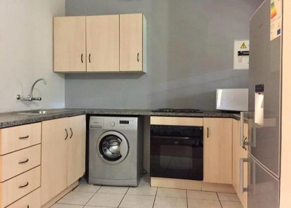 To Let 1 Bedroom Property for Rent in Eltonhill Gauteng