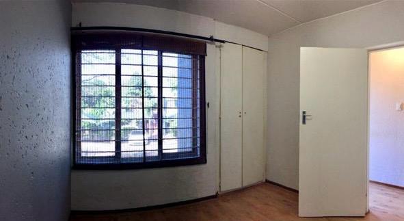 To Let 1 Bedroom Property for Rent in Eltonhill Gauteng