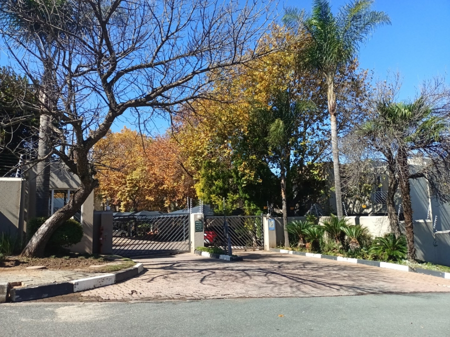 To Let 1 Bedroom Property for Rent in Eltonhill Gauteng
