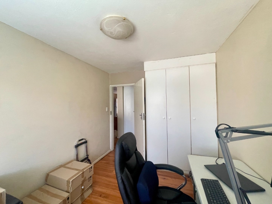 3 Bedroom Property for Sale in Die Hoewes Gauteng