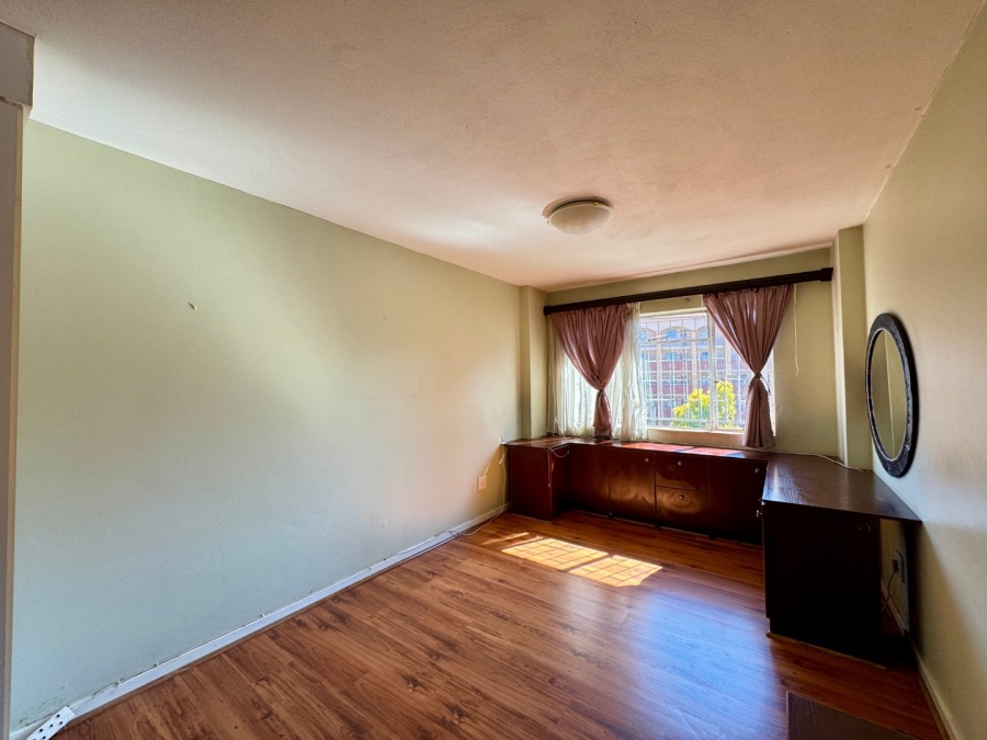 3 Bedroom Property for Sale in Die Hoewes Gauteng