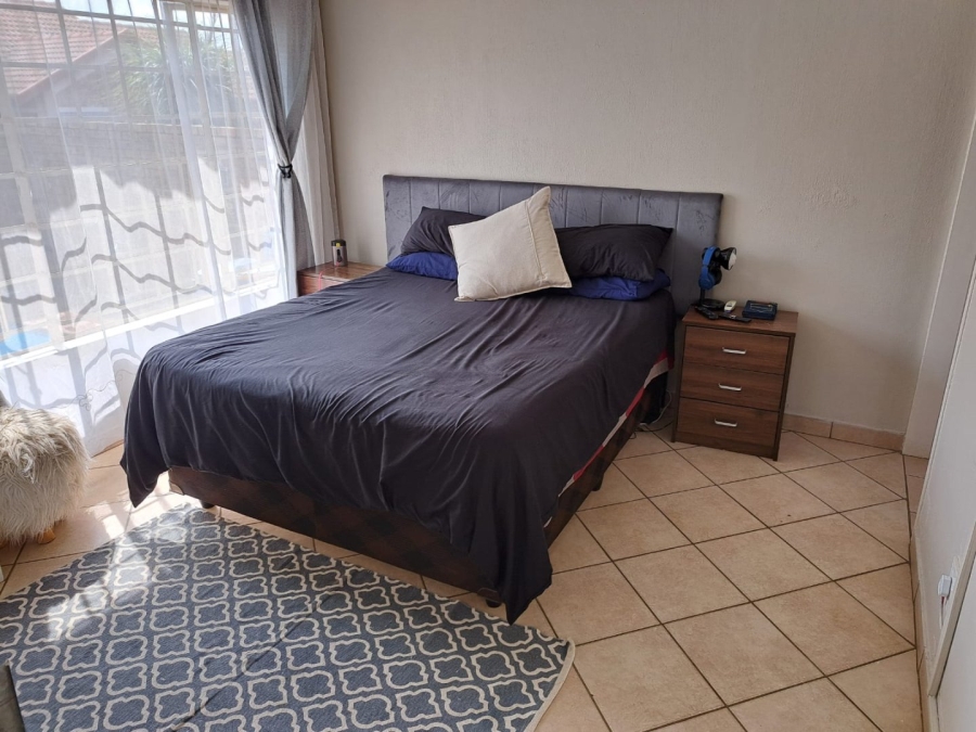 3 Bedroom Property for Sale in Sinoville Gauteng