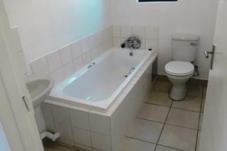 3 Bedroom Property for Sale in Windmill Park Gauteng