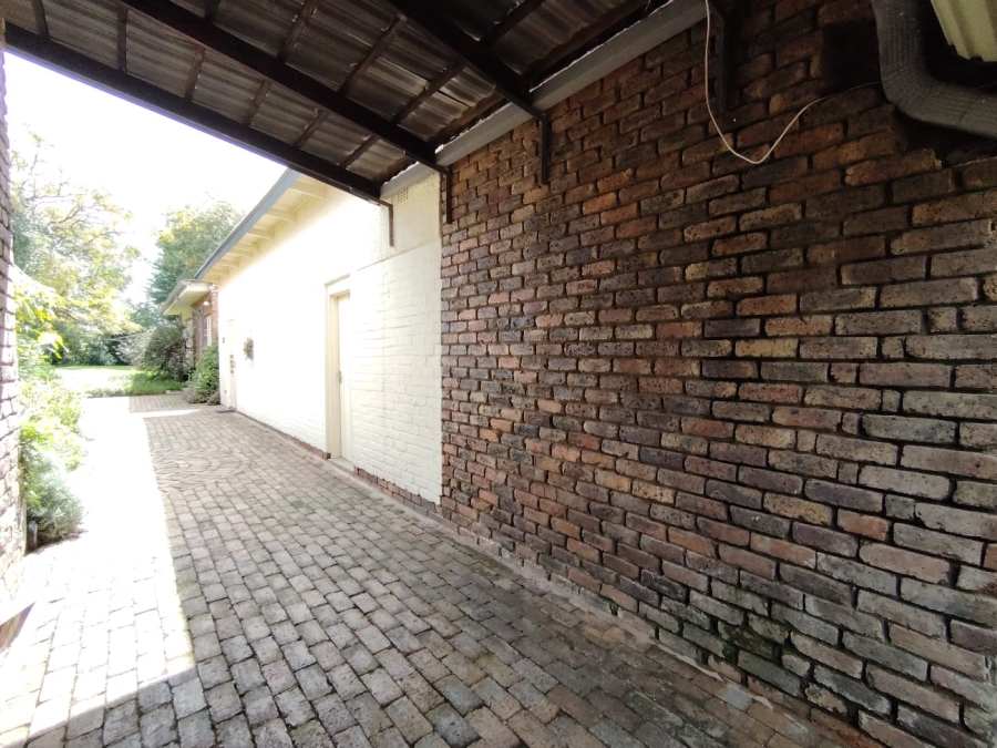 3 Bedroom Property for Sale in Wychwood Gauteng