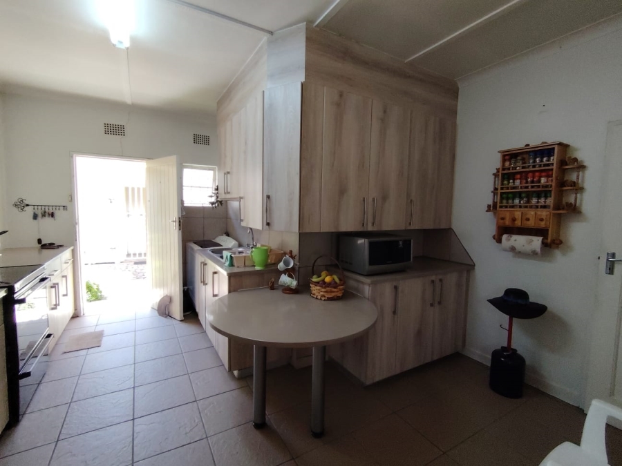 3 Bedroom Property for Sale in Wychwood Gauteng