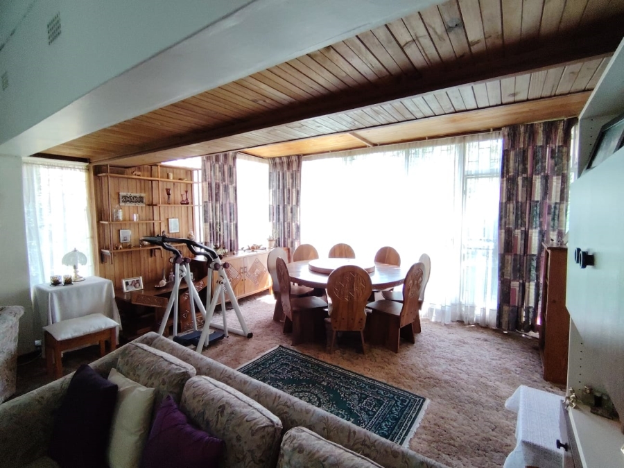3 Bedroom Property for Sale in Wychwood Gauteng